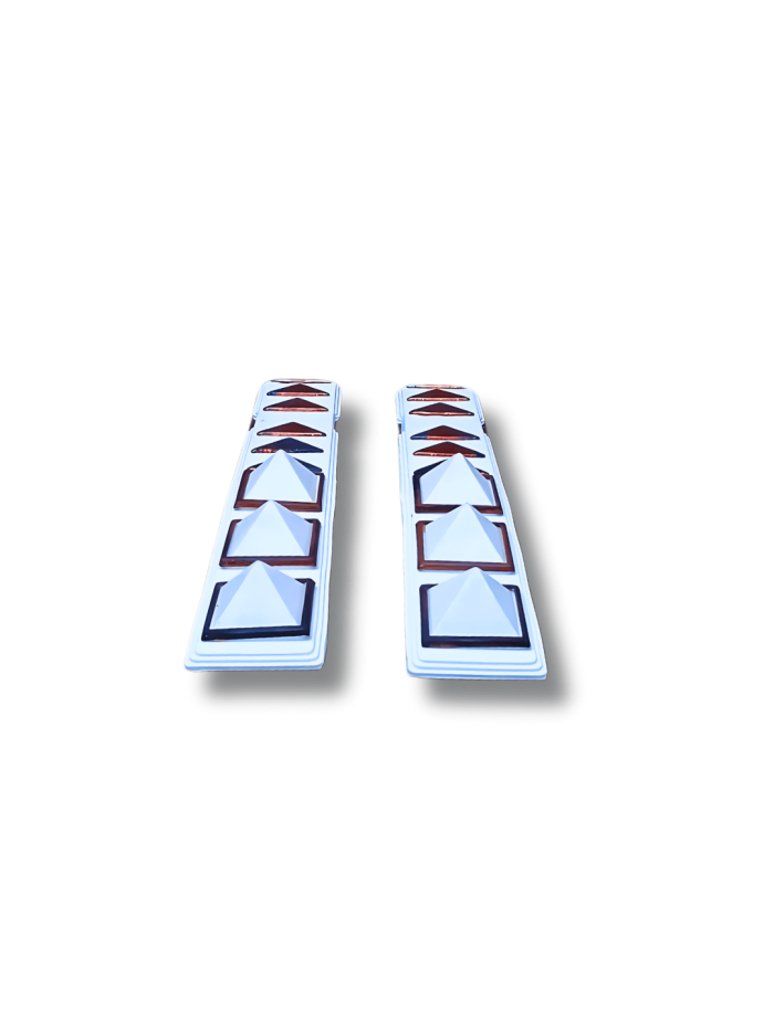 Pyra Connector